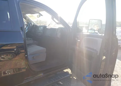 2019 Chevrolet Silverado 2500Hd Wt z USA, uszkodzony, nr VIN 2GC2KREG8K1234374